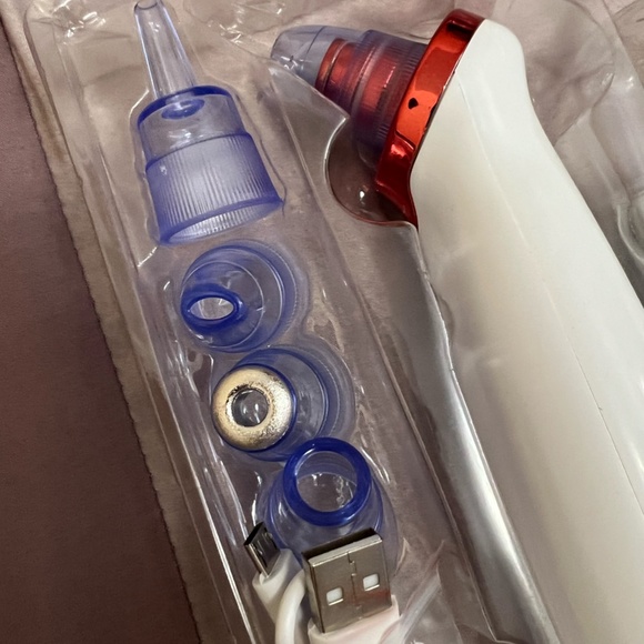 Blackhead pore cleanser with small humidifier | Used Once | Mini Facial - Picture 3 of 3